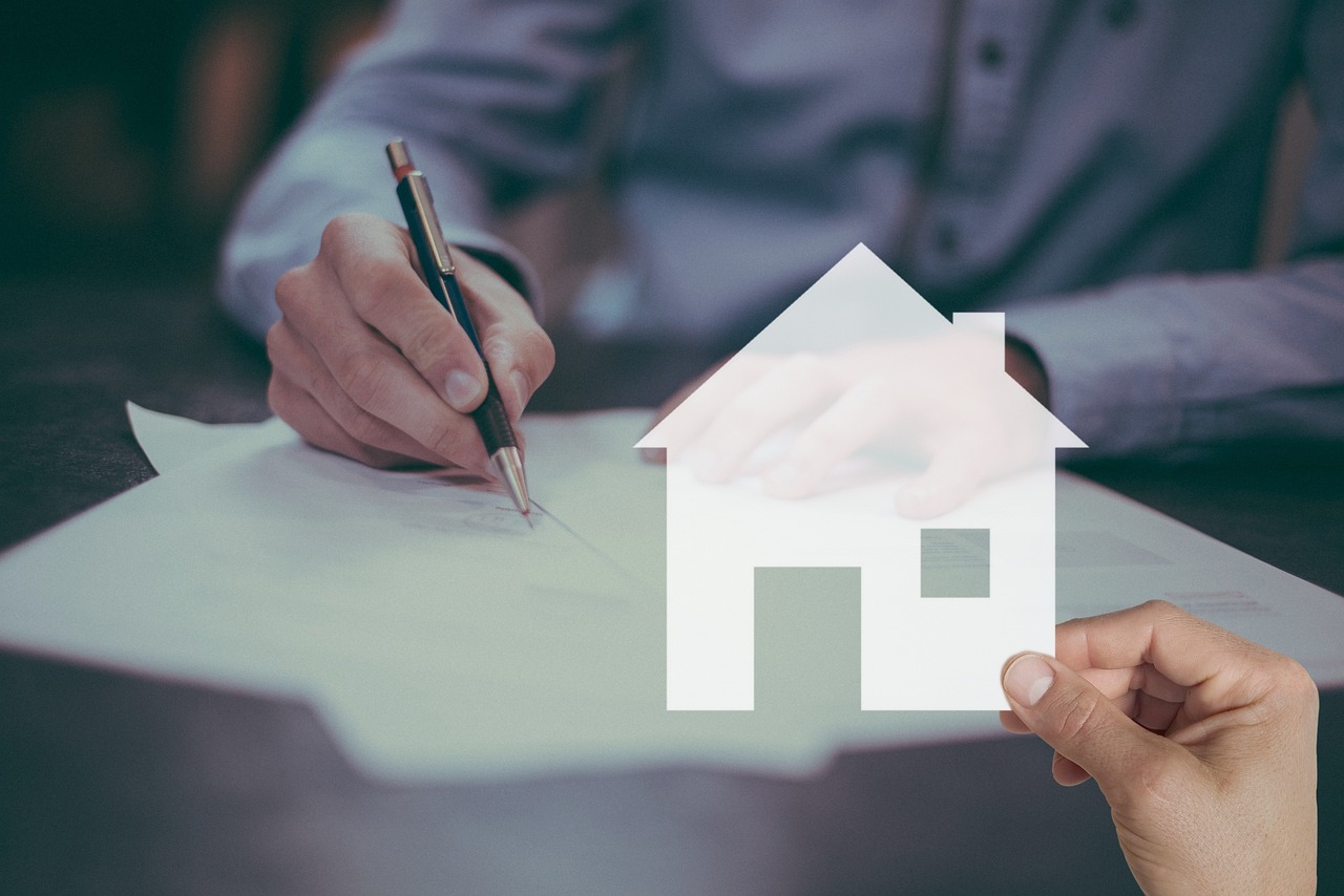 La mise à jour de son assurance habitation à la suite de travaux : l’essentiel à savoir